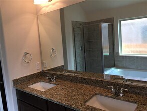 4047 Flowstone Ln in Round Rock, TX - Building Photo - Building Photo