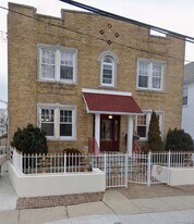 23 Alida St in Yonkers, NY - Building Photo