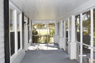 7509 NC-27 in Lillington, NC - Building Photo - Building Photo