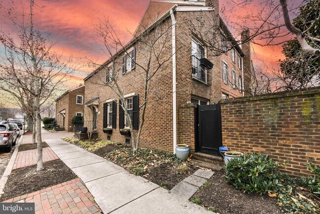 property at 509 S St Asaph St