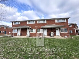 5740 Arborwood Ct in Columbus, OH - Building Photo