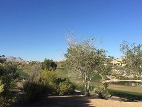 3348 Dove Run Creek Dr in Las Vegas, NV - Building Photo - Building Photo
