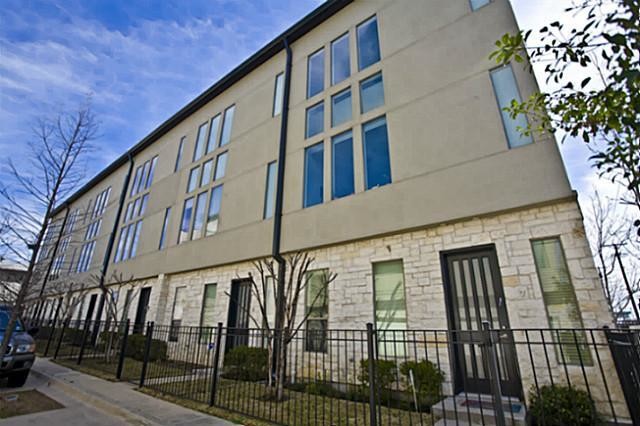 1600 N Haskell Ave. in Dallas, TX - Building Photo