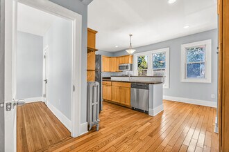 2679 Fairfield Ave in Bridgeport, CT - Building Photo - Building Photo