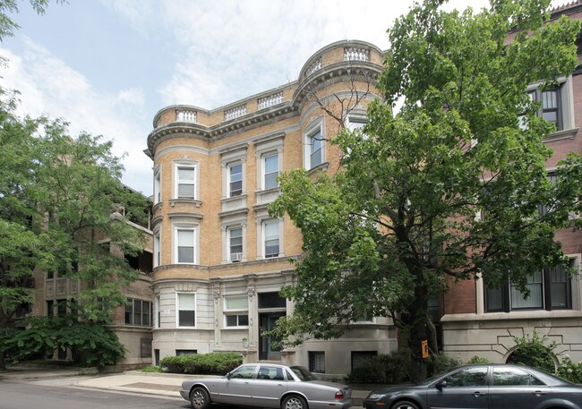 1352-1354 E 48th St in Chicago, IL - Foto de edificio - Building Photo