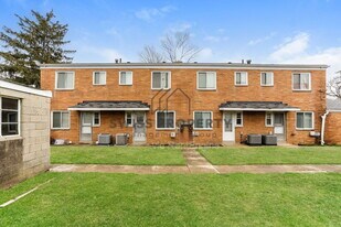 4187 Indianola Ave in Columbus, OH - Building Photo