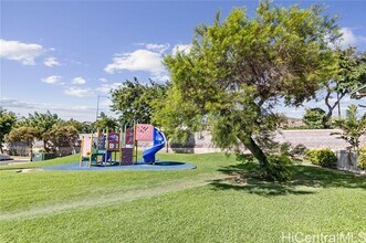 91-1069-1069 Oaniani St in Kapolei, HI - Foto de edificio - Building Photo