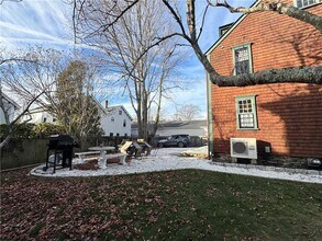 9 Thames St in Newport, RI - Building Photo - Building Photo
