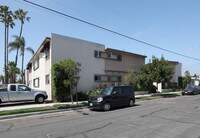 3535 Collier Ave Apartamentos
