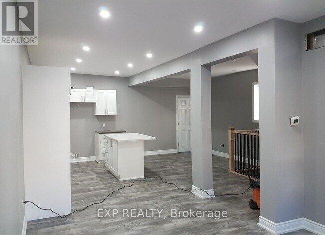property at 24 Avalon Pl