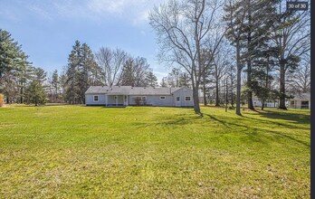 4883 W Streetsboro Rd in Richfield, OH - Building Photo - Building Photo