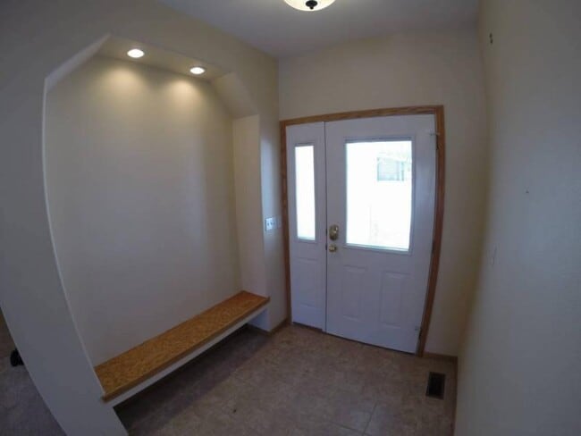 808 Medary Ave S in Brookings, SD - Building Photo - Building Photo