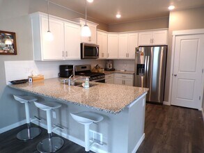 21924 E 9th Pl in Aurora, CO - Building Photo - Building Photo