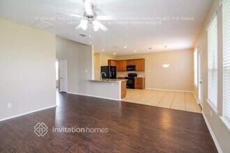 1132 Mourning Dove Dr in Burleson, TX - Building Photo - Building Photo