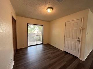 615 Pierce St in Denton, TX - Foto de edificio - Building Photo