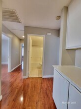 7614 Isley Ave in Las Vegas, NV - Building Photo - Building Photo