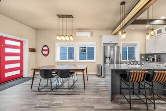 917A 17th Ave in Seattle, WA - Building Photo - Building Photo