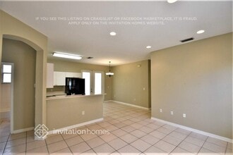 2844 Wells Ave in North Port, FL - Foto de edificio - Building Photo