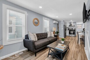 68 Clark Ave in Ocean Grove, NJ - Building Photo