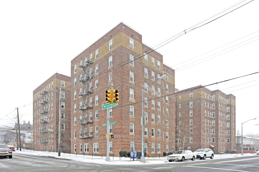 Hartley House in Flushing, NY - Building Photo