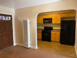 320 J Ave in National City, CA - Building Photo - Building Photo