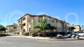 2134 E Broadway Rd in Tempe, AZ - Building Photo