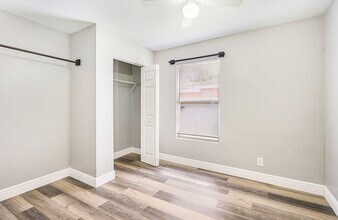 3703 E North Bay St in Tampa, FL - Building Photo - Building Photo