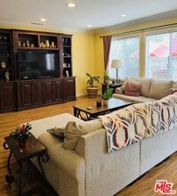 32561 Pila Degracia in San Juan Capistrano, CA - Building Photo - Building Photo