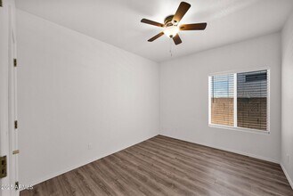 2917 E Nisbet Ct in Phoenix, AZ - Building Photo - Building Photo