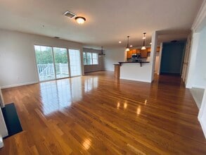 1103 Hampton Way, Unit 1103 in Abington, MA - Building Photo - Building Photo