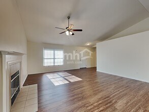 7888 Edgewater Dr in Canal Winchester, OH - Building Photo - Building Photo