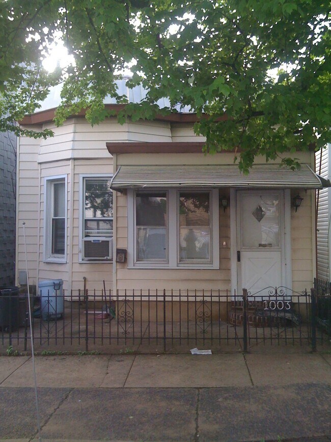 1003 Columbia Ave Rentals in North Bergen, NJ