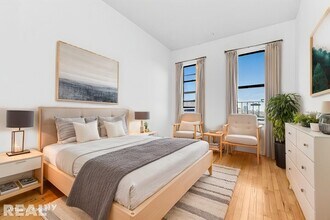190 S 8th St in Brooklyn, NY - Building Photo - Building Photo