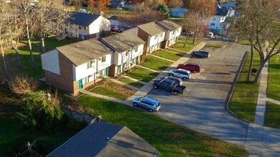 1120 Reed St in Grinnell, IA - Foto de edificio - Building Photo