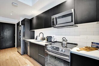 398 NE 5th St, Unit SI ID1504041P in Miami, FL - Building Photo - Building Photo