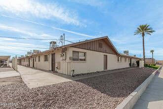 13021 N 113th Ave in Youngtown, AZ - Building Photo - Building Photo