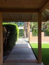 20222 Valerio St in Winnetka, CA - Building Photo - Building Photo