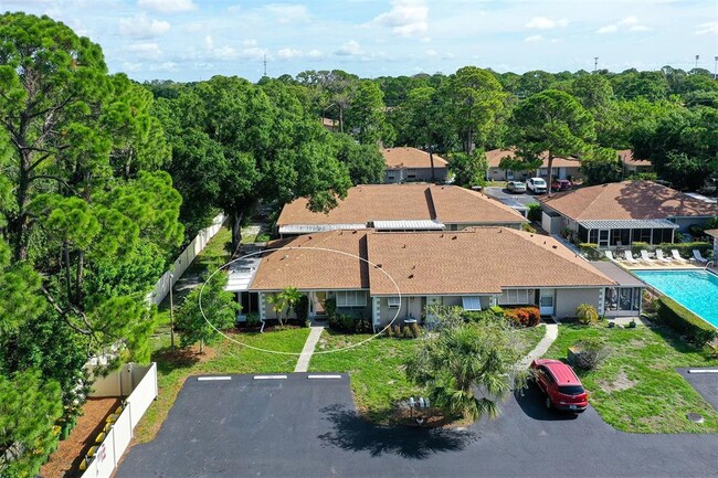 773 N Jefferson Ave in Sarasota, FL - Foto de edificio - Building Photo
