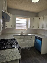 7403 Hickory Ave in Lubbock, TX - Building Photo - Building Photo