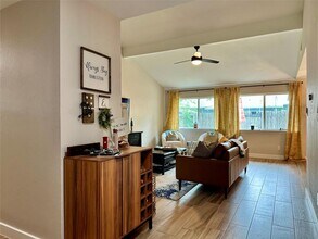 2715 Alderwood Dr in Austin, TX - Building Photo - Building Photo