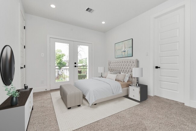 property at 2813 Drew St