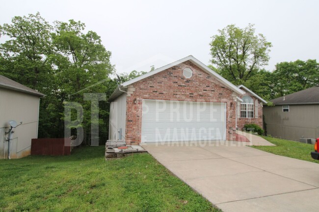 property at 175 Mesquite Dr