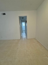 2506 Pierce St, Unit 3B in Hollywood, FL - Building Photo - Building Photo