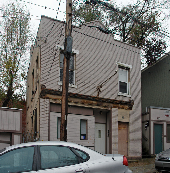 209 Emming St in Cincinnati, OH - Foto de edificio