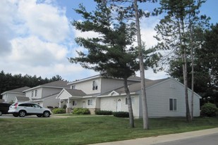 Manitou Woods Apartments