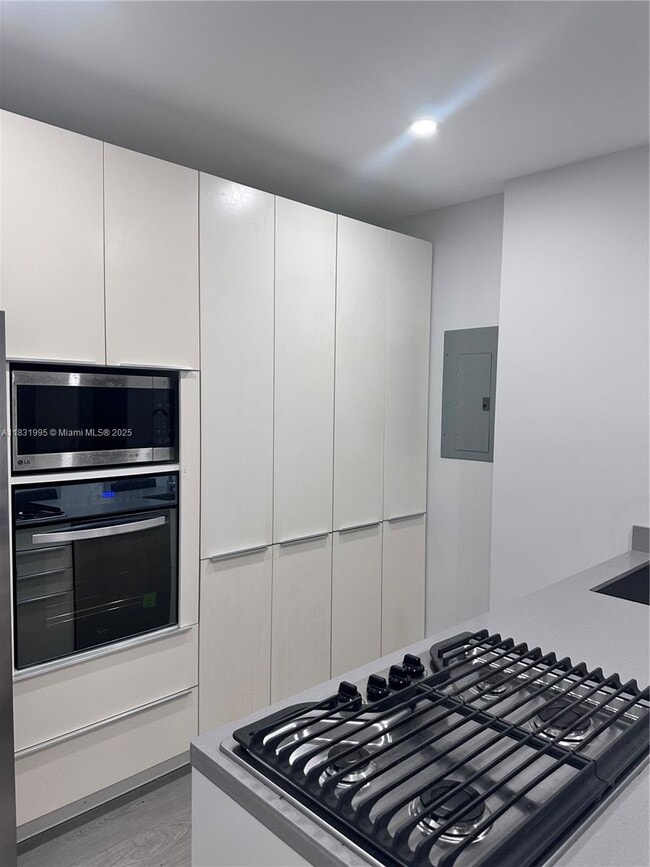 1560 Jefferson Ave in Miami Beach, FL - Building Photo - Building Photo