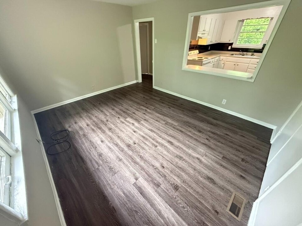 5007 Brewer Ct in Nashville, TN - Building Photo