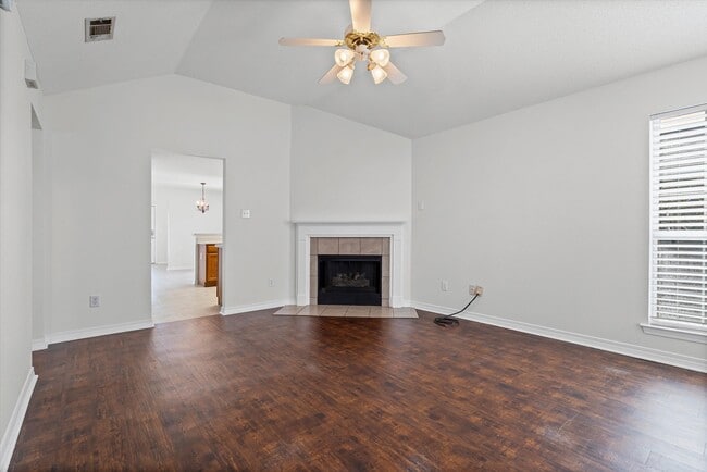 605 Westchase Ct S in Fairhope, AL - Building Photo - Building Photo