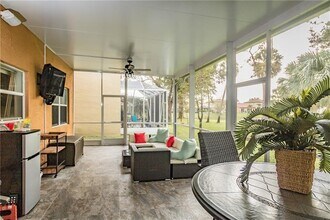 4264 NW 1st Dr in Deerfield Beach, FL - Building Photo - Building Photo
