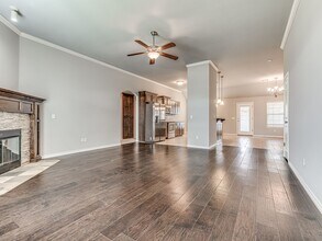 16204 Juliet Dr in Edmond, OK - Foto de edificio - Building Photo
